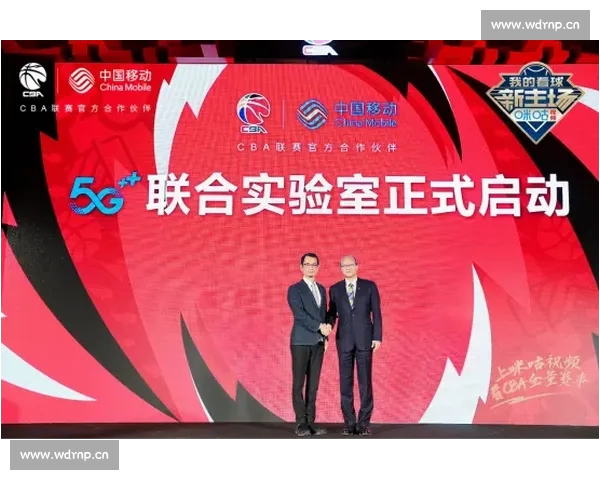 季后赛争夺愈演愈烈联盟格局生变新星崛起老将坚守引爆球迷热议持续